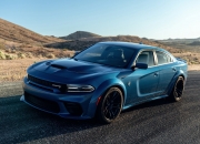 英雄联盟总决赛门票-一球封神与沉默的巨轮，当厄德高点亮夜空，拜仁与那不勒斯驶入迷雾