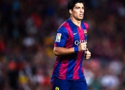 英雄联盟总决赛2025-夜光独舞，当库里在排名争夺战的硝烟中完成唯一性加冕