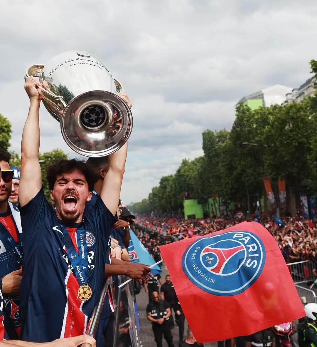 巴黎圣日耳曼豪取胜利，晋级机会大增的简单介绍