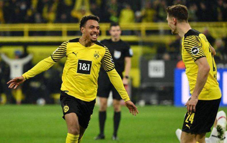 包含弗赖堡战平汉诺威,保持联赛不败的词条 包含弗赖堡战平汉诺威,保持联赛不败的词条