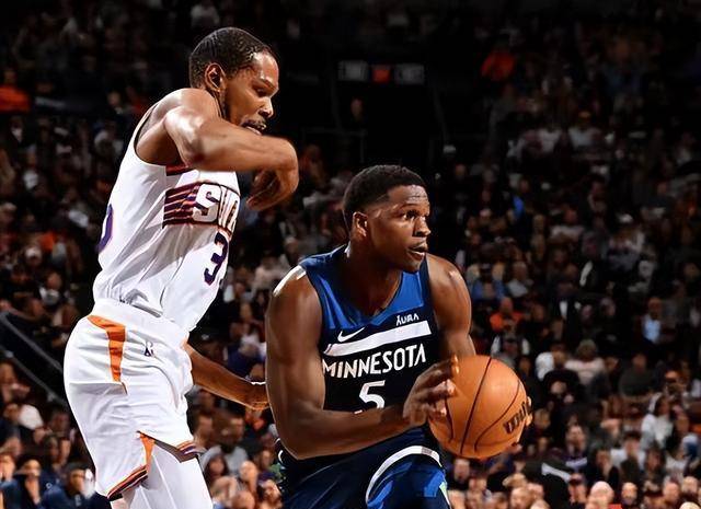 太阳主场大胜魔术,保持不败纪录 太阳主场大胜魔术,保持不败纪录