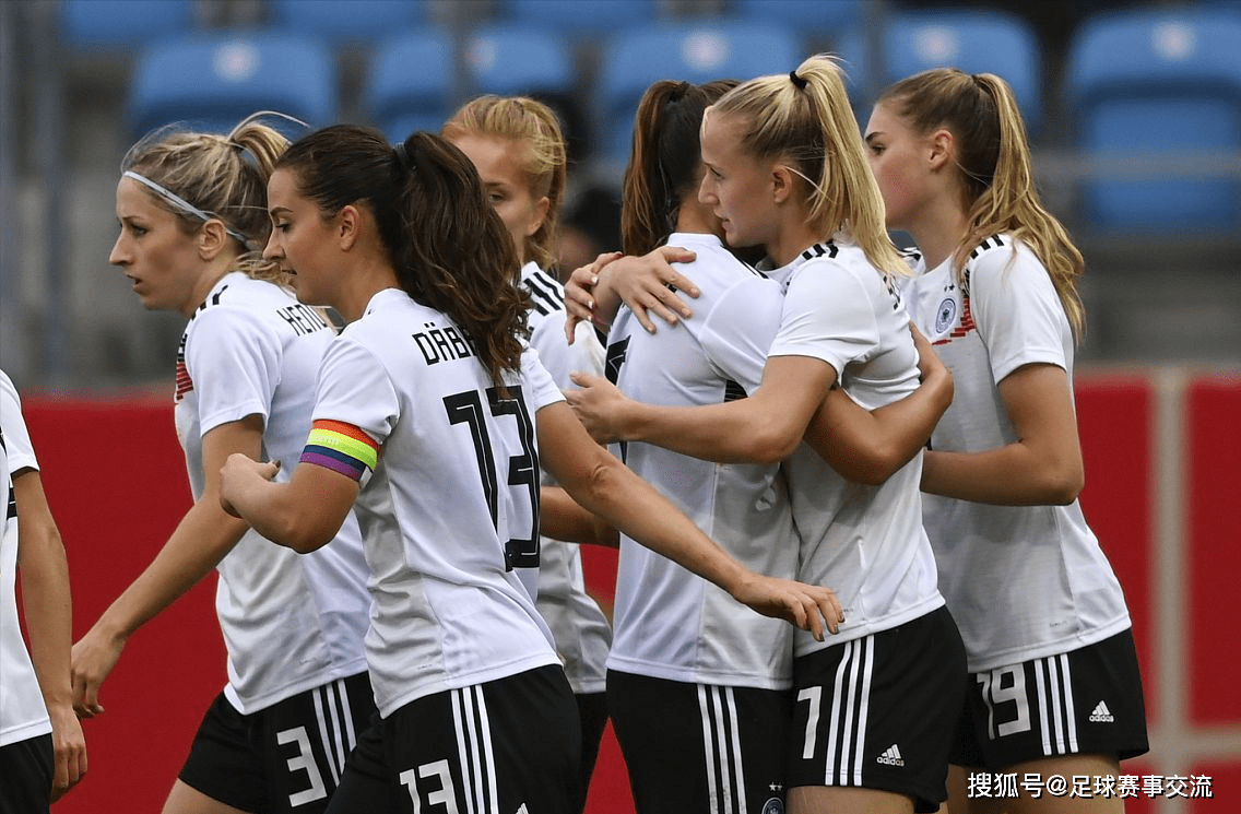 挪威女足客场击败俄罗斯，取得小组领先的简单介绍