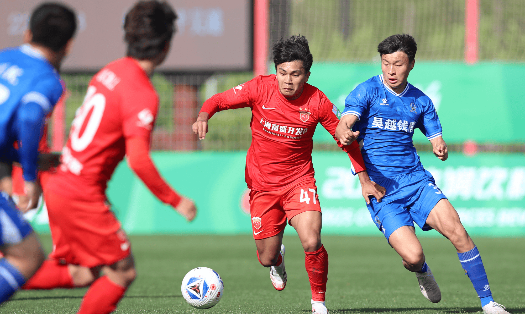 上海上港队球员归队重新开启备战训练赛季尚未结束的简单介绍 上海上港队球员归队重新开启备战训练赛季尚未结束的简单介绍