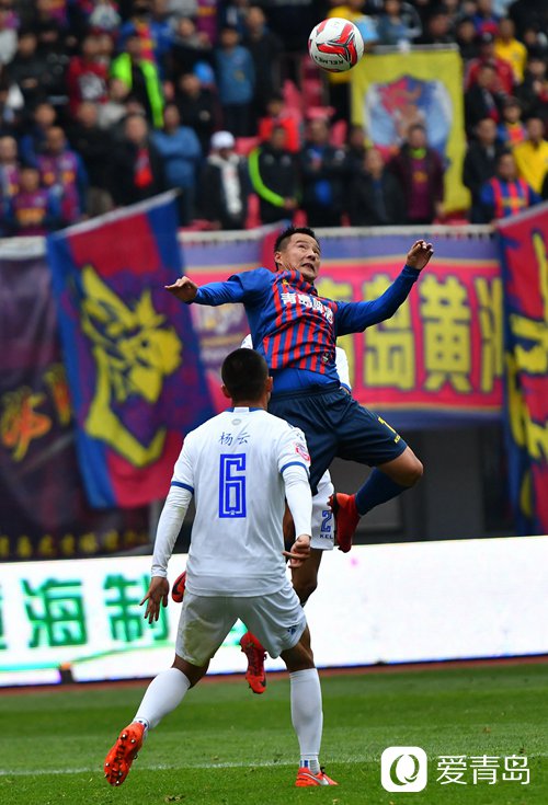 青岛黄海击败河南建业,全取三分登顶积分榜的简单介绍 青岛黄海击败河南建业,全取三分登顶积分榜的简单介绍