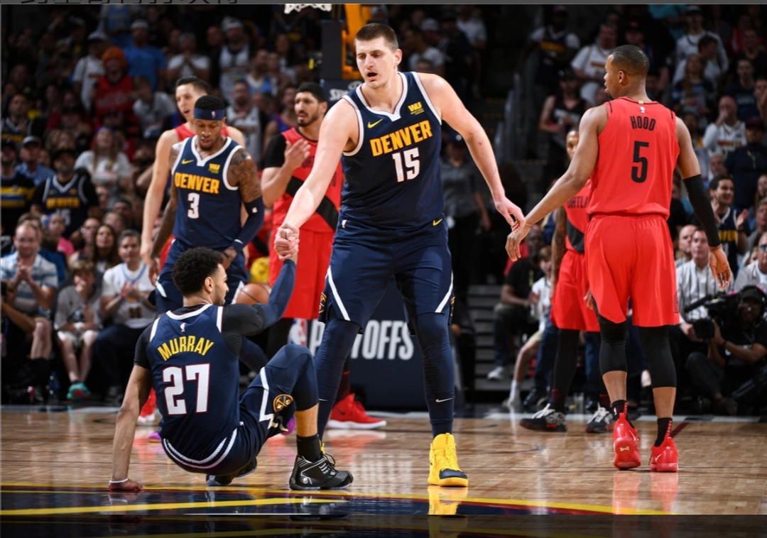 关于四川队轻取尼克斯,麦科勒姆扛起全队的信息 关于四川队轻取尼克斯,麦科勒姆扛起全队的信息