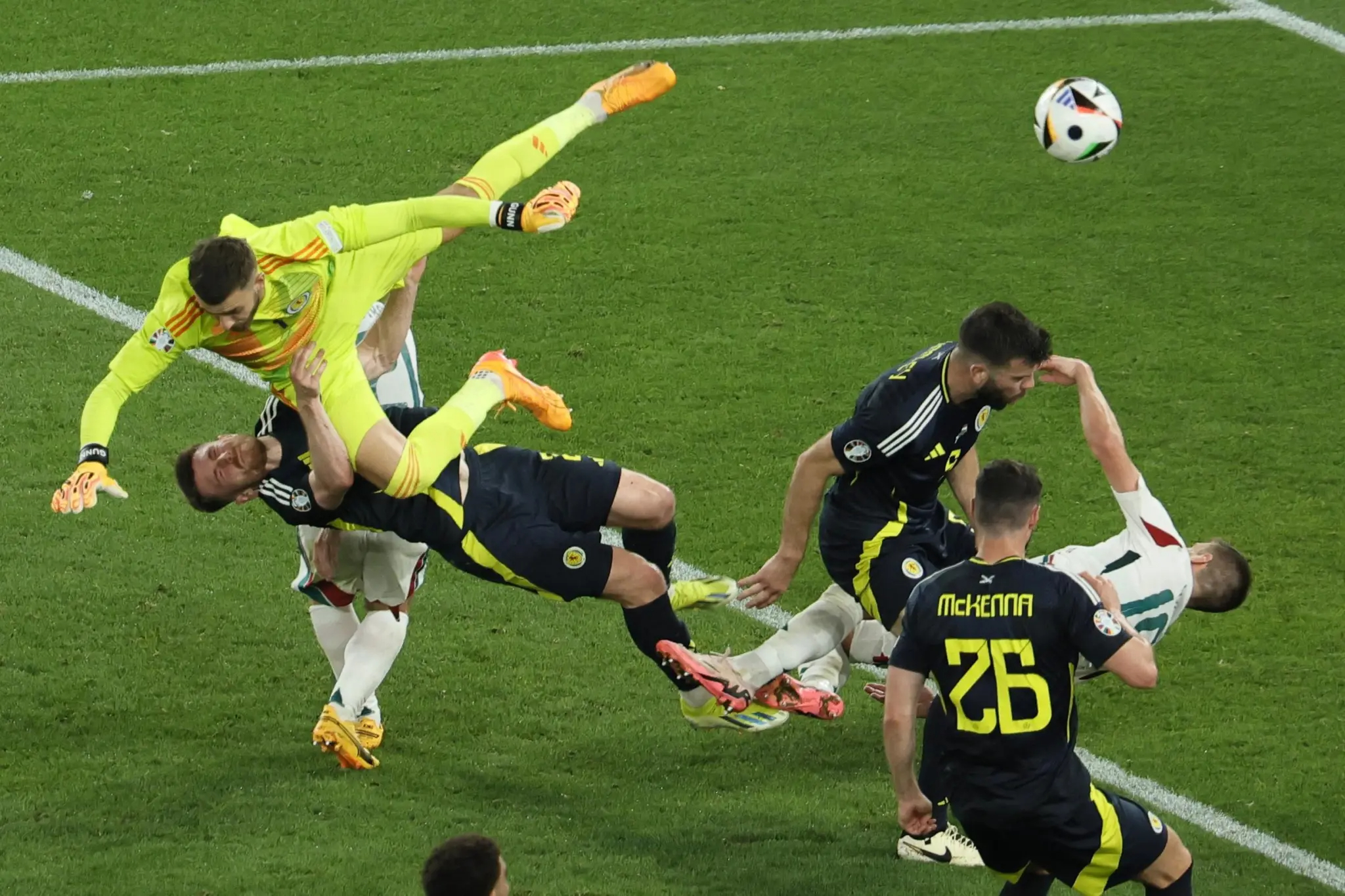 欧国联赛名将频繁受伤，对球队士气产生影响