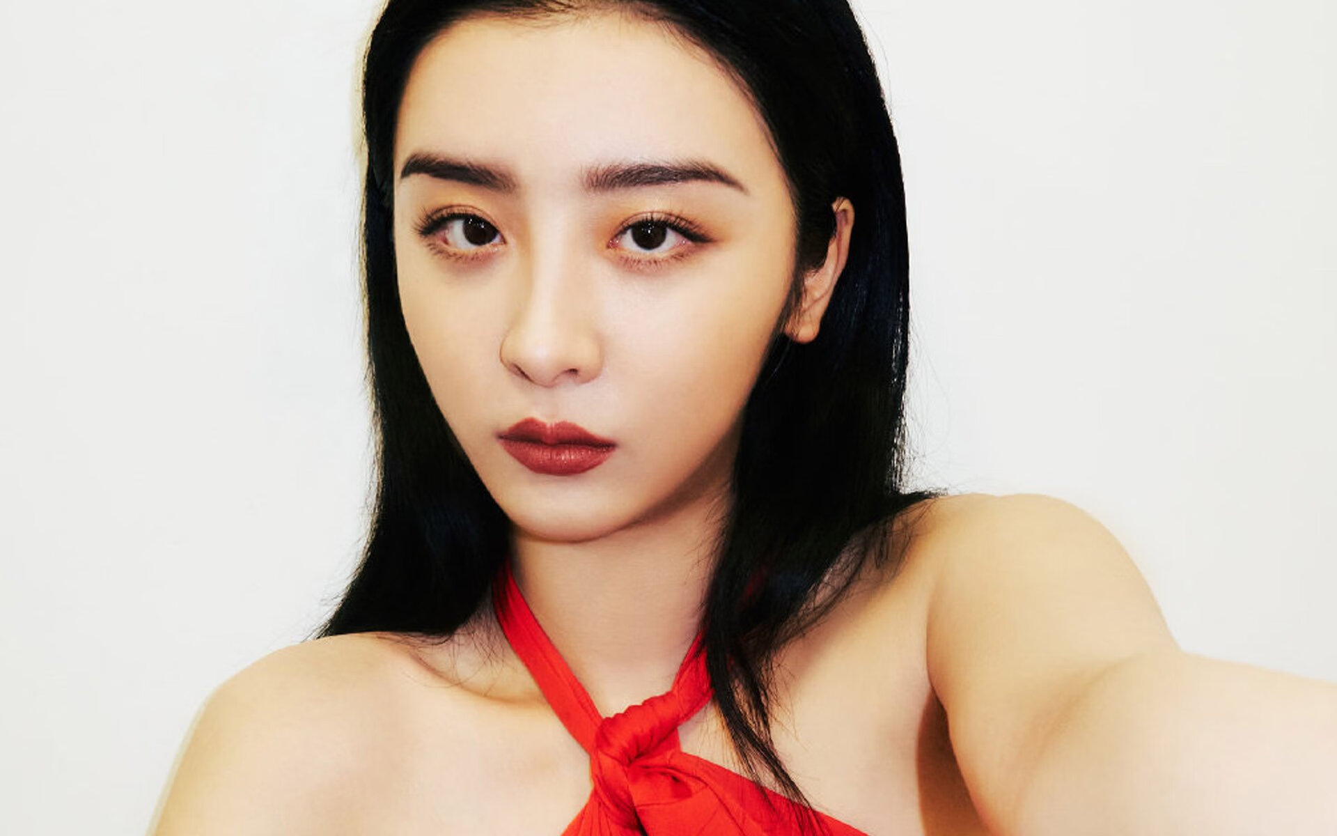 48分钟独门课，西亚卡姆用一场比赛为掘金写下生存教科书