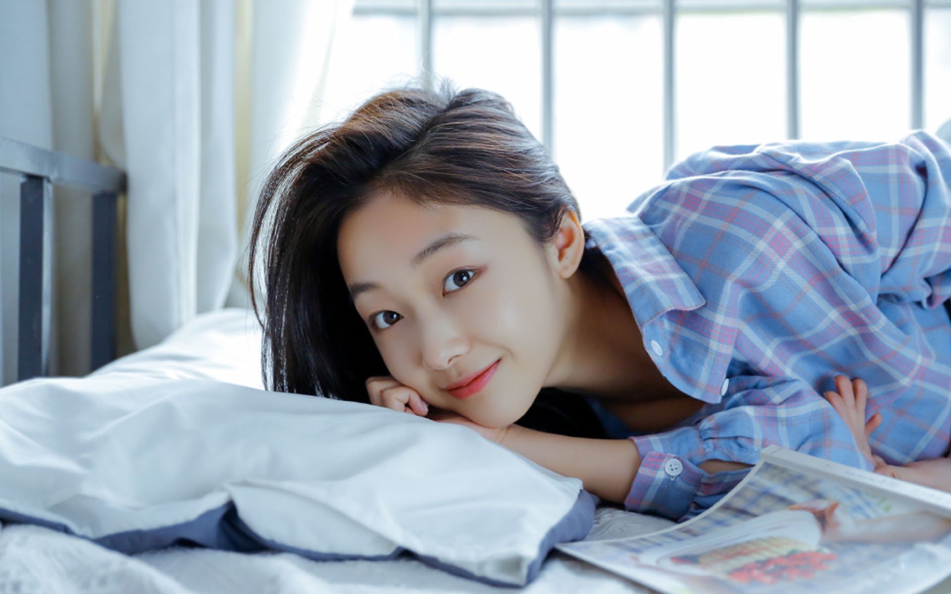 足球唯一性的双星闪耀,韩国征服马赛,伊布主宰意甲