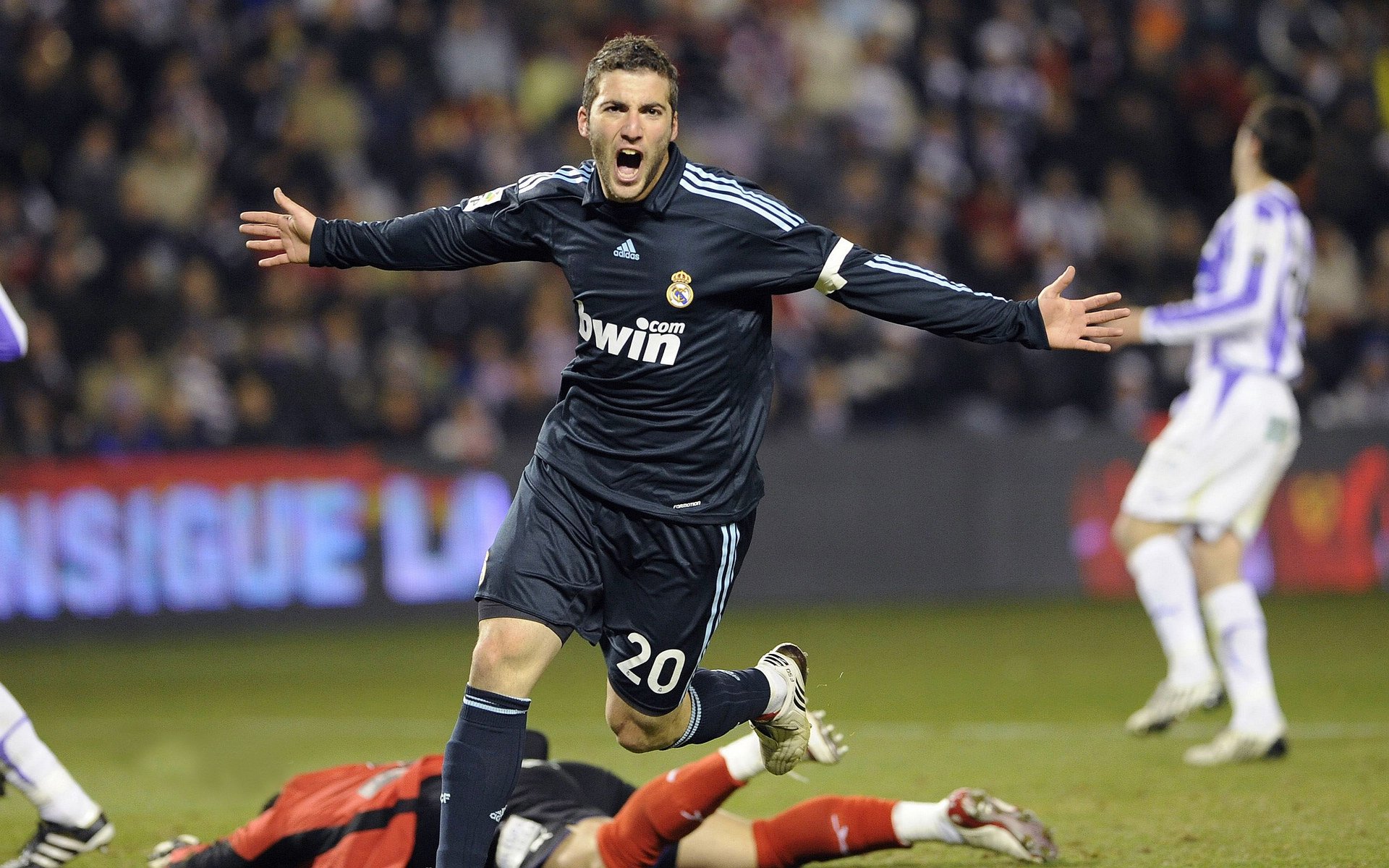 断翅之鹰与合金骨骼，当不稳定遇上切特的不掉线法则