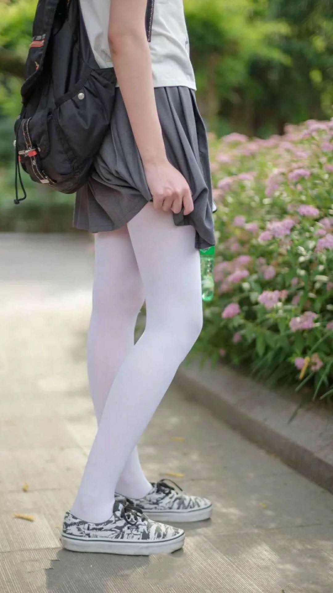 当红色公牛撞破南方长城，德罗赞爆发，深圳队正面击溃太阳