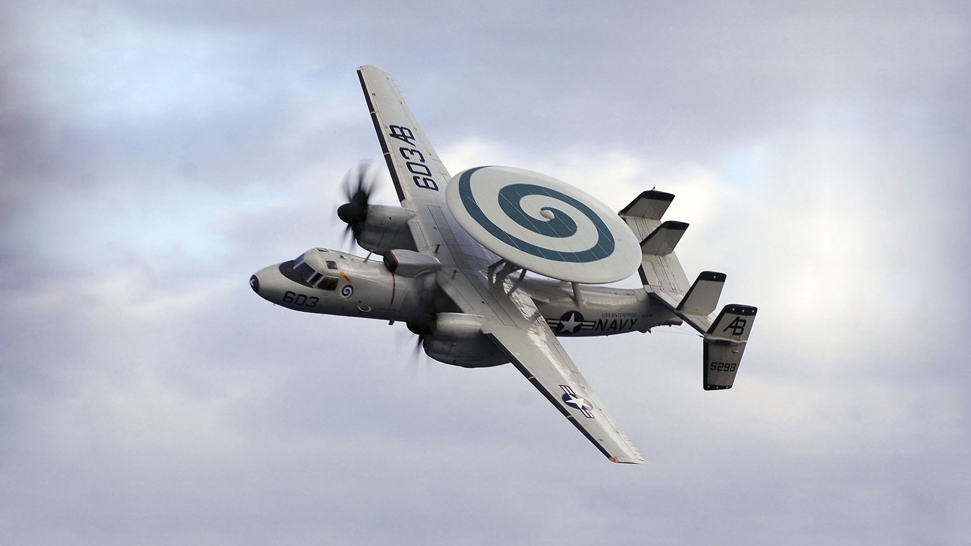 双线奏凯，热血战歌与奇迹土壤